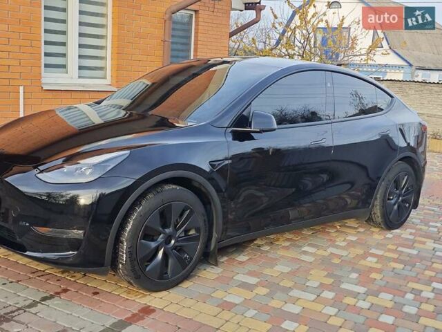 Черный Тесла Model Y, объемом двигателя 0 л и пробегом 13 тыс. км за 32000 $, фото 16 на Automoto.ua