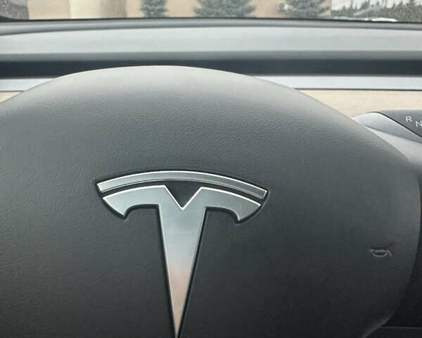 Чорний Тесла Model Y, об'ємом двигуна 0 л та пробігом 20 тис. км за 31900 $, фото 49 на Automoto.ua