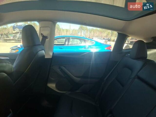 Черный Тесла Model Y, объемом двигателя 0 л и пробегом 60 тыс. км за 13900 $, фото 4 на Automoto.ua