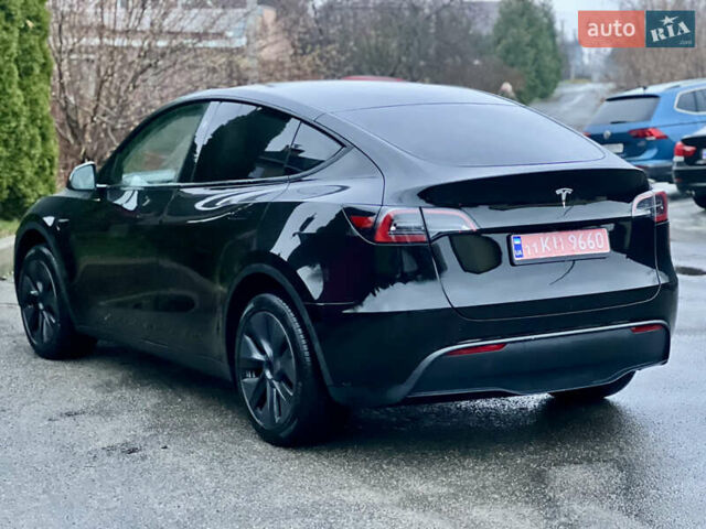 Черный Тесла Model Y, объемом двигателя 0 л и пробегом 5 тыс. км за 33800 $, фото 8 на Automoto.ua