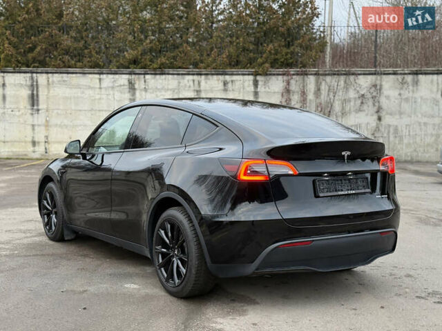 Черный Тесла Model Y, объемом двигателя 0 л и пробегом 19 тыс. км за 36500 $, фото 26 на Automoto.ua