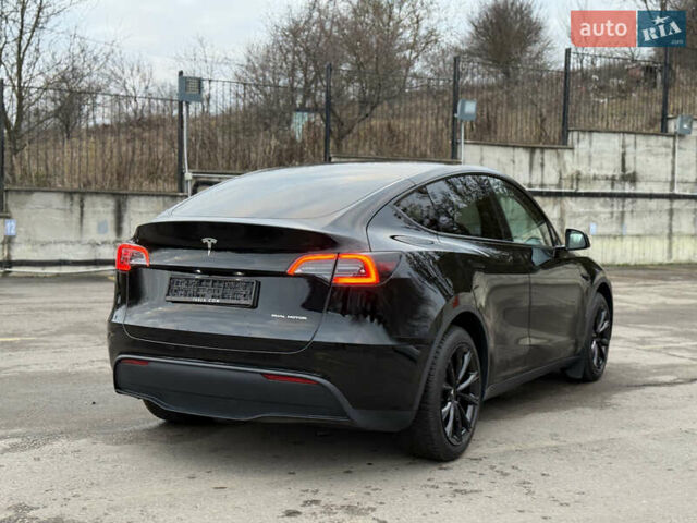 Черный Тесла Model Y, объемом двигателя 0 л и пробегом 19 тыс. км за 36500 $, фото 29 на Automoto.ua