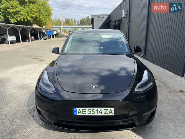 Черный Тесла Model Y, объемом двигателя 0 л и пробегом 2 тыс. км за 38300 $, фото 3 на Automoto.ua
