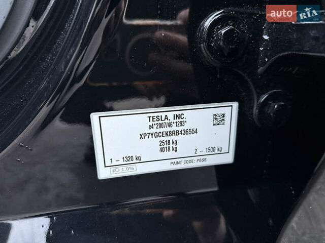 Черный Тесла Model Y, объемом двигателя 0 л и пробегом 19 тыс. км за 36500 $, фото 85 на Automoto.ua