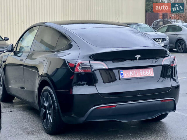 Черный Тесла Model Y, объемом двигателя 0 л и пробегом 5 тыс. км за 33800 $, фото 3 на Automoto.ua