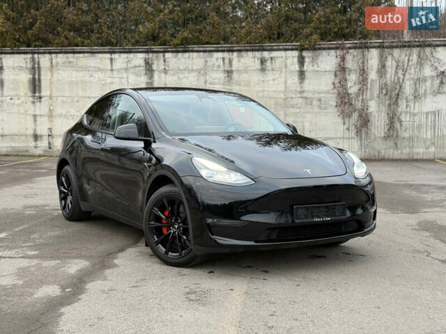 Черный Тесла Model Y, объемом двигателя 0 л и пробегом 19 тыс. км за 36500 $, фото 1 на Automoto.ua