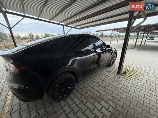 Черный Тесла Model Y, объемом двигателя 0 л и пробегом 7 тыс. км за 32500 $, фото 4 на Automoto.ua