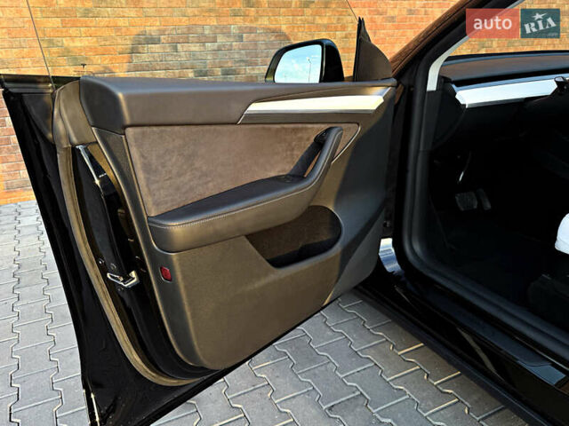 Чорний Тесла Model Y, об'ємом двигуна 0 л та пробігом 5 тис. км за 35000 $, фото 15 на Automoto.ua