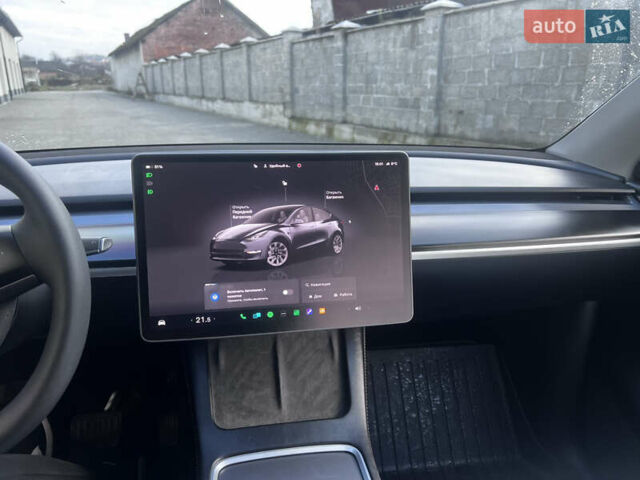 Черный Тесла Model Y, объемом двигателя 0 л и пробегом 24 тыс. км за 33000 $, фото 2 на Automoto.ua