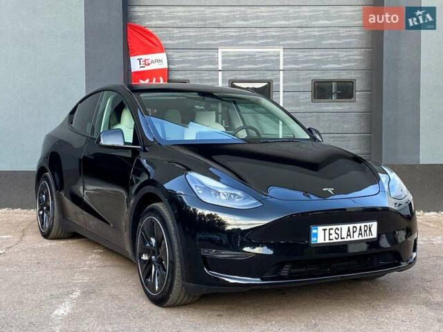Чорний Тесла Model Y, об'ємом двигуна 0 л та пробігом 33 тис. км за 32999 $, фото 11 на Automoto.ua