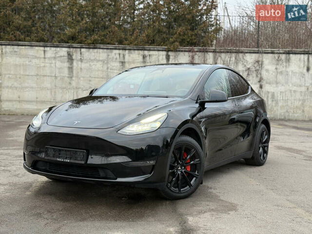 Черный Тесла Model Y, объемом двигателя 0 л и пробегом 19 тыс. км за 36500 $, фото 9 на Automoto.ua