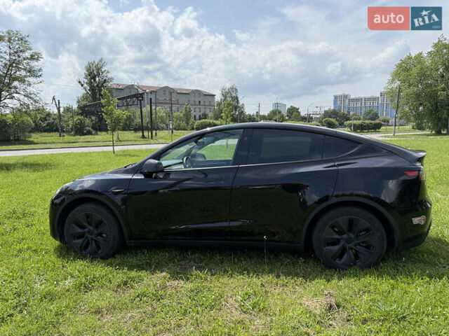 Черный Тесла Model Y, объемом двигателя 0 л и пробегом 18 тыс. км за 27998 $, фото 11 на Automoto.ua