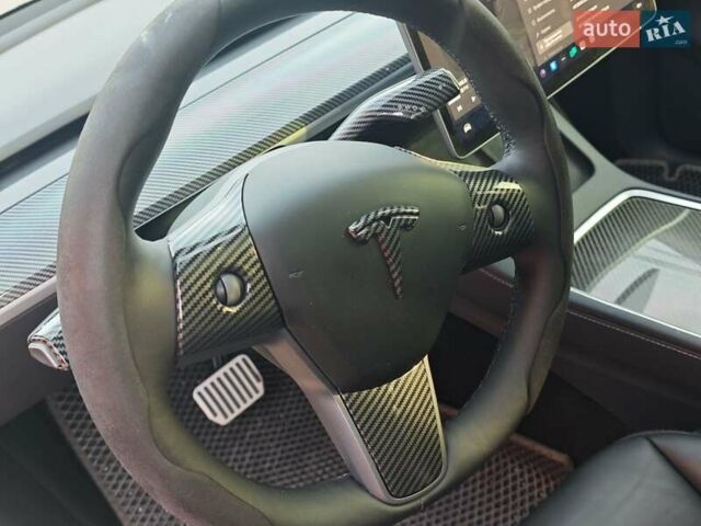 Черный Тесла Model Y, объемом двигателя 0 л и пробегом 13 тыс. км за 32000 $, фото 17 на Automoto.ua