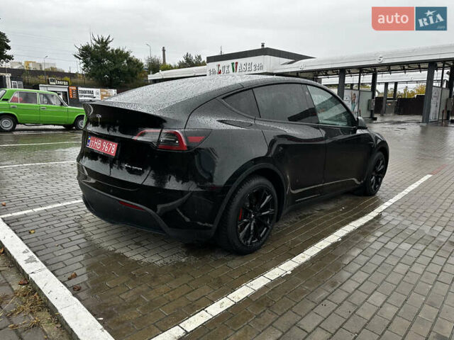 Тесла Model Y 2024 в Ровно на Automoto.ua Черный Тесла Model Y, объемом двигателя 0 л и пробегом 19 тыс. км за 36800 $, фото 6 на Automoto.ua