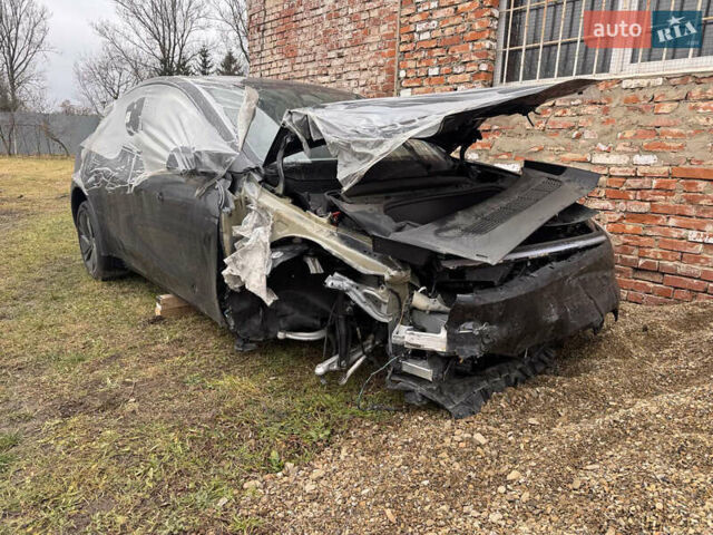 Черный Тесла Model Y, объемом двигателя 0 л и пробегом 24 тыс. км за 29700 $, фото 3 на Automoto.ua