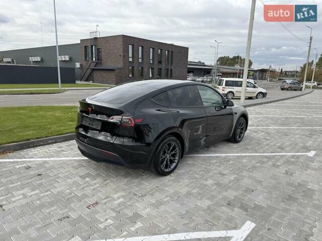 Черный Тесла Model Y, объемом двигателя 0 л и пробегом 14 тыс. км за 27500 $, фото 44 на Automoto.ua