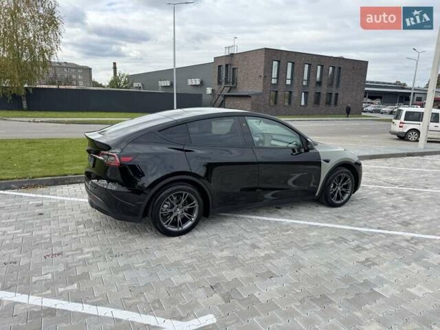 Черный Тесла Model Y, объемом двигателя 0 л и пробегом 14 тыс. км за 27500 $, фото 42 на Automoto.ua