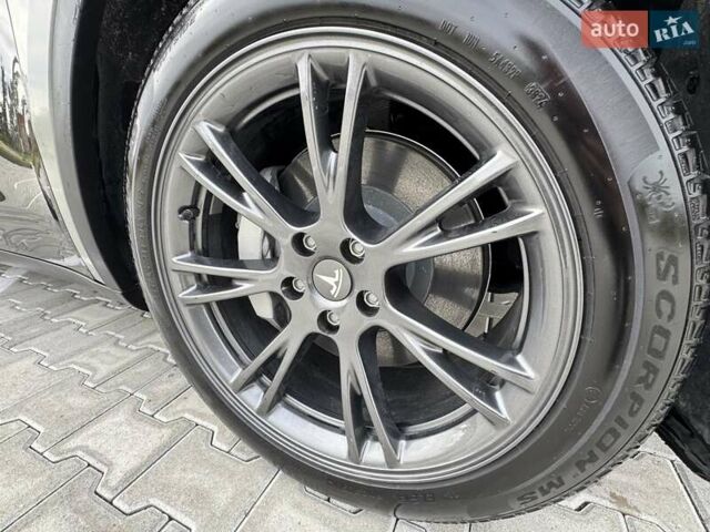 Черный Тесла Model Y, объемом двигателя 0 л и пробегом 14 тыс. км за 27500 $, фото 26 на Automoto.ua