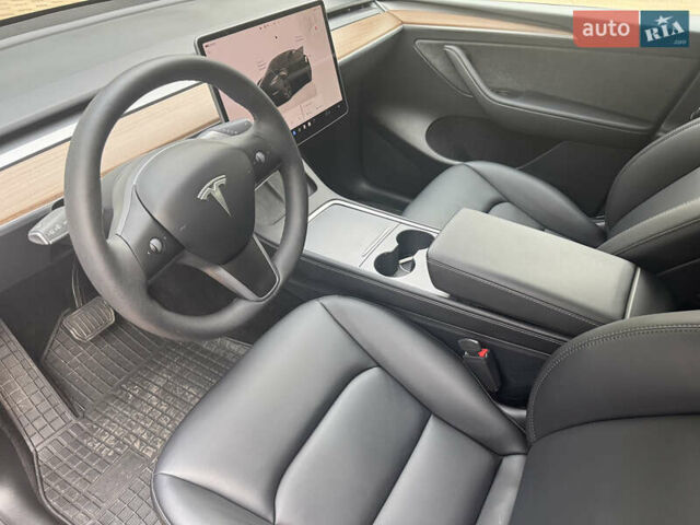 Чорний Тесла Model Y, об'ємом двигуна 0 л та пробігом 15 тис. км за 33000 $, фото 10 на Automoto.ua