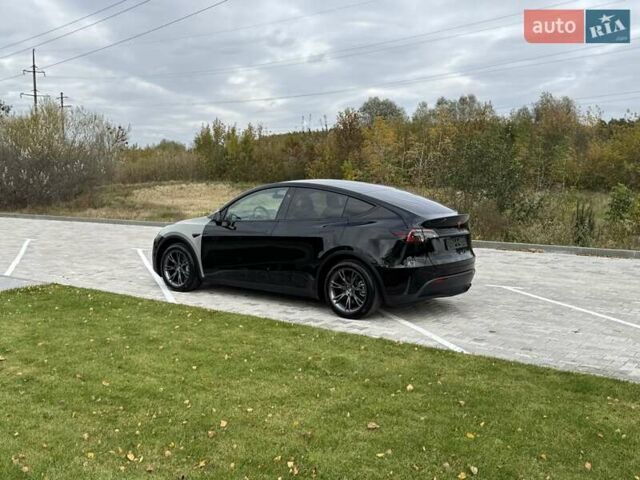 Черный Тесла Model Y, объемом двигателя 0 л и пробегом 14 тыс. км за 27500 $, фото 36 на Automoto.ua