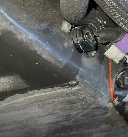 Черный Тесла Model Y, объемом двигателя 0 л и пробегом 24 тыс. км за 29700 $, фото 10 на Automoto.ua