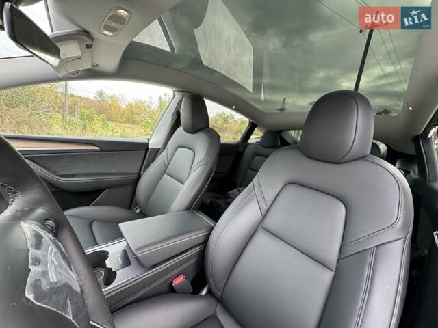 Черный Тесла Model Y, объемом двигателя 0 л и пробегом 14 тыс. км за 27500 $, фото 10 на Automoto.ua