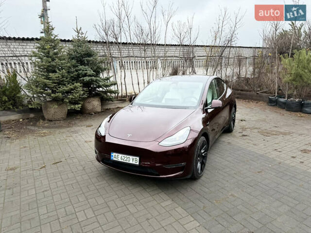 Фиолетовый Тесла Model Y, объемом двигателя 0 л и пробегом 44 тыс. км за 32000 $, фото 1 на Automoto.ua