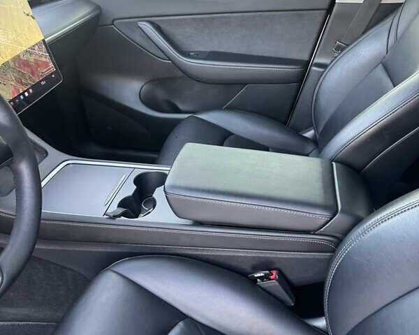 Коричневый Тесла Model Y, объемом двигателя 0 л и пробегом 84 тыс. км за 24990 $, фото 16 на Automoto.ua