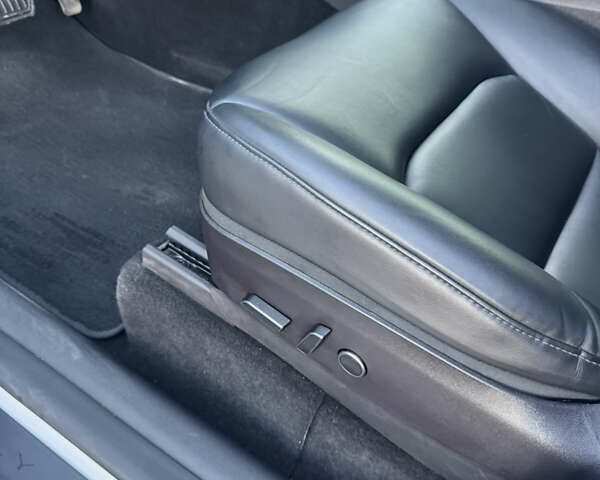 Коричневый Тесла Model Y, объемом двигателя 0 л и пробегом 84 тыс. км за 24990 $, фото 21 на Automoto.ua