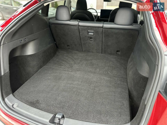 Красный Тесла Model Y, объемом двигателя 0 л и пробегом 157 тыс. км за 21300 $, фото 25 на Automoto.ua