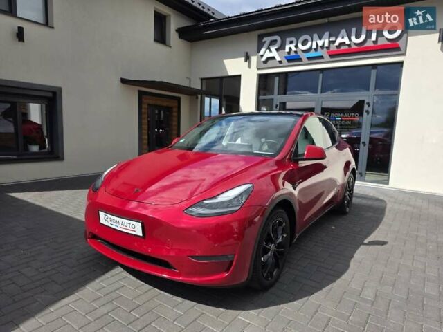 Красный Тесла Model Y, объемом двигателя 0 л и пробегом 72 тыс. км за 22999 $, фото 2 на Automoto.ua