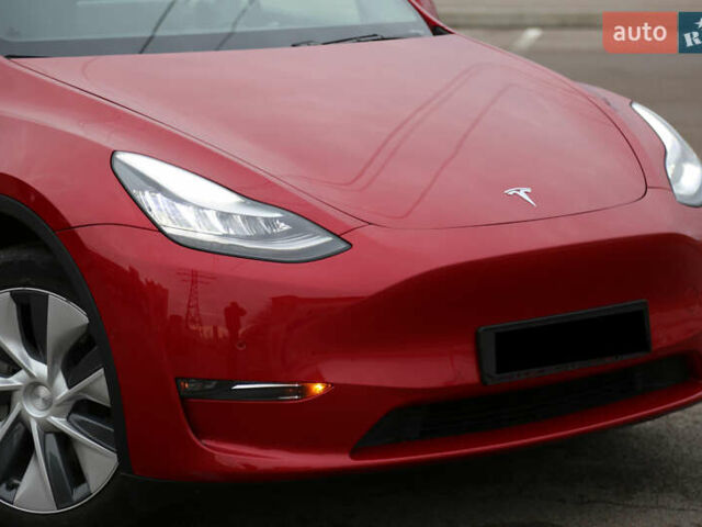 Красный Тесла Model Y, объемом двигателя 0 л и пробегом 52 тыс. км за 22700 $, фото 1 на Automoto.ua