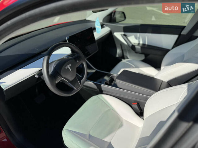 Червоний Тесла Model Y, об'ємом двигуна 0 л та пробігом 160 тис. км за 23500 $, фото 12 на Automoto.ua