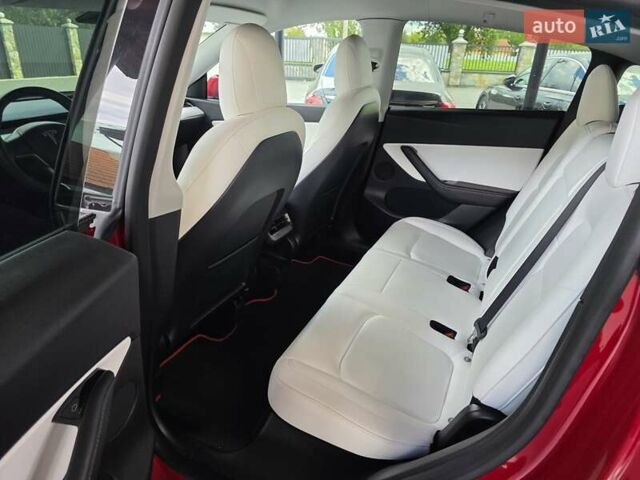 Красный Тесла Model Y, объемом двигателя 0 л и пробегом 72 тыс. км за 22999 $, фото 41 на Automoto.ua