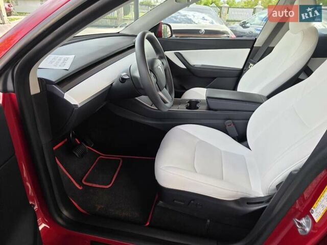 Червоний Тесла Model Y, об'ємом двигуна 0 л та пробігом 72 тис. км за 22999 $, фото 37 на Automoto.ua