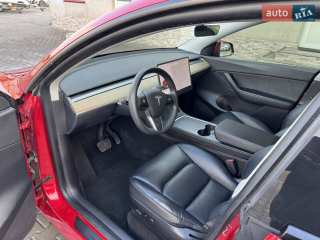 Красный Тесла Model Y, объемом двигателя 0 л и пробегом 74 тыс. км за 20900 $, фото 15 на Automoto.ua