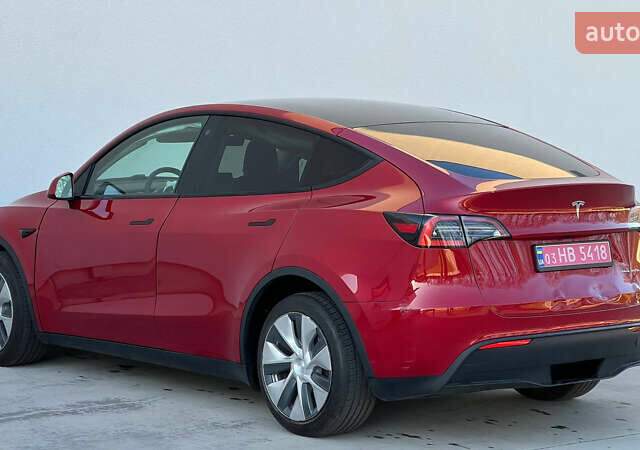 Красный Тесла Model Y, объемом двигателя 0 л и пробегом 64 тыс. км за 18400 $, фото 7 на Automoto.ua
