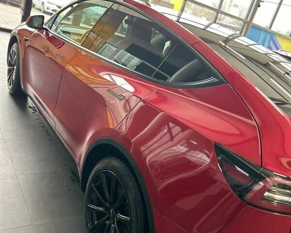 Червоний Тесла Model Y, об'ємом двигуна 0 л та пробігом 107 тис. км за 24100 $, фото 7 на Automoto.ua