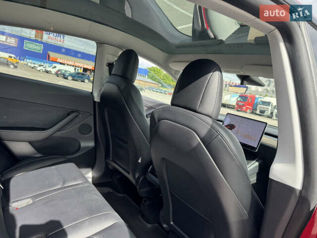 Червоний Тесла Model Y, об'ємом двигуна 0 л та пробігом 60 тис. км за 28500 $, фото 12 на Automoto.ua