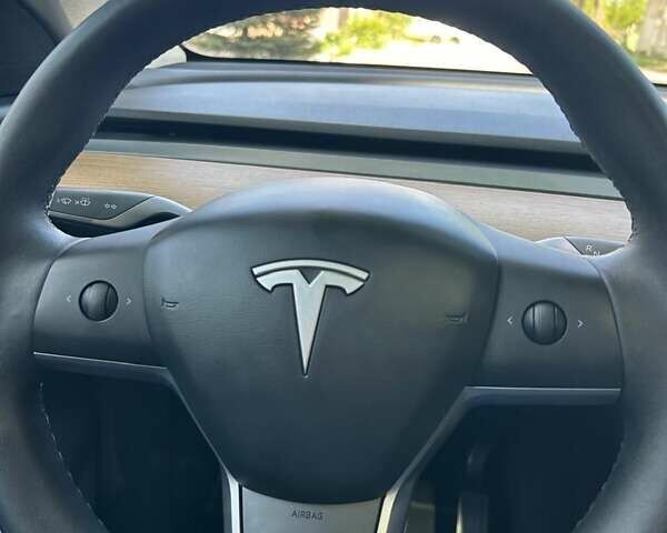 Красный Тесла Model Y, объемом двигателя 0 л и пробегом 97 тыс. км за 21300 $, фото 11 на Automoto.ua