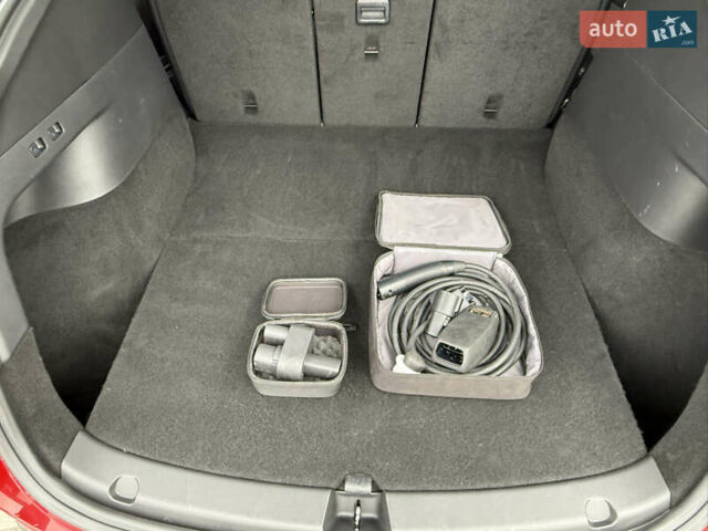 Красный Тесла Model Y, объемом двигателя 0 л и пробегом 80 тыс. км за 21500 $, фото 14 на Automoto.ua