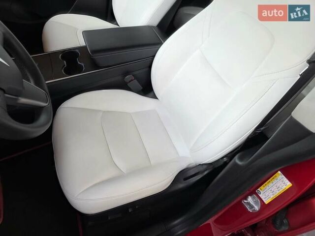 Красный Тесла Model Y, объемом двигателя 0 л и пробегом 72 тыс. км за 22999 $, фото 40 на Automoto.ua