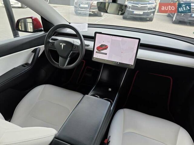 Красный Тесла Model Y, объемом двигателя 0 л и пробегом 72 тыс. км за 22999 $, фото 57 на Automoto.ua