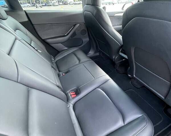 Красный Тесла Model Y, объемом двигателя 0 л и пробегом 147 тыс. км за 19700 $, фото 15 на Automoto.ua