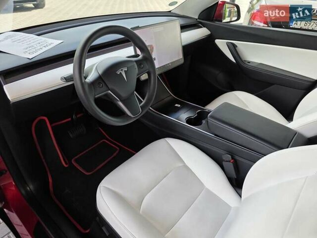Червоний Тесла Model Y, об'ємом двигуна 0 л та пробігом 72 тис. км за 22999 $, фото 38 на Automoto.ua