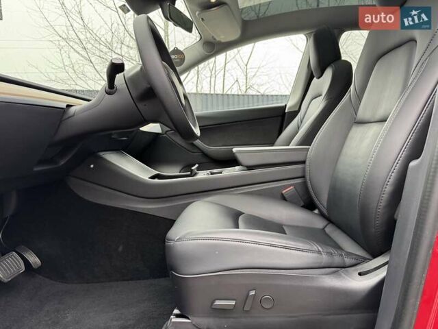 Красный Тесла Model Y, объемом двигателя 0 л и пробегом 69 тыс. км за 22900 $, фото 18 на Automoto.ua