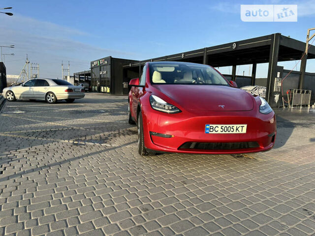 Красный Тесла Model Y, объемом двигателя 0 л и пробегом 45 тыс. км за 32500 $, фото 3 на Automoto.ua