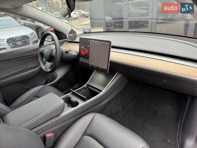 Красный Тесла Model Y, объемом двигателя 0 л и пробегом 69 тыс. км за 22900 $, фото 24 на Automoto.ua
