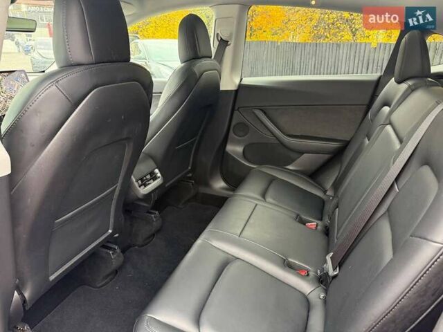 Червоний Тесла Model Y, об'ємом двигуна 0 л та пробігом 230 тис. км за 16200 $, фото 21 на Automoto.ua