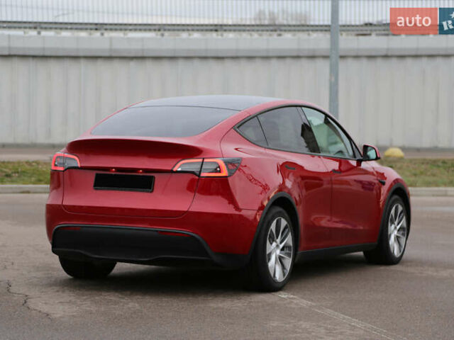Красный Тесла Model Y, объемом двигателя 0 л и пробегом 52 тыс. км за 22700 $, фото 7 на Automoto.ua